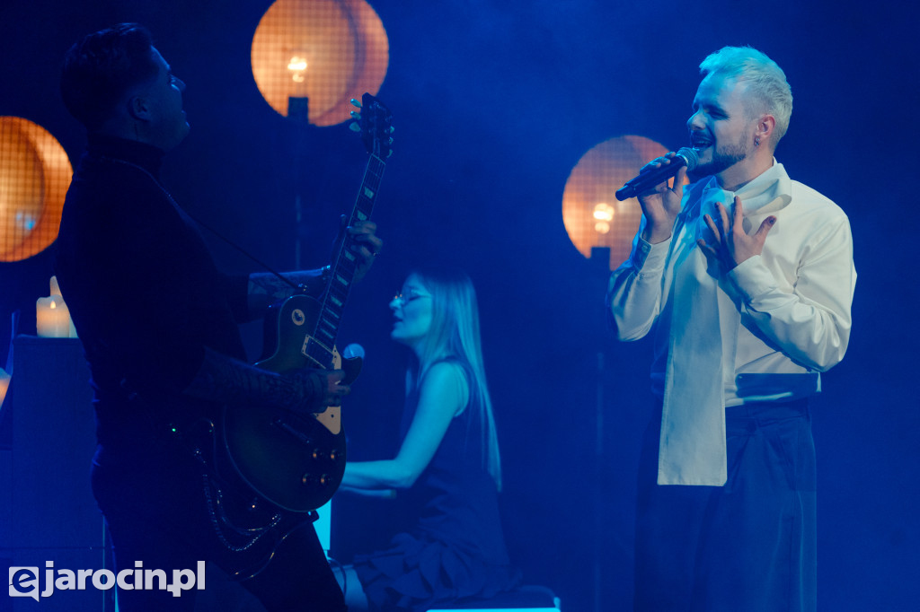 Filip Mettler muzycznie podziękował Jarocinowi za wsparcie podczas The Voice of Poland