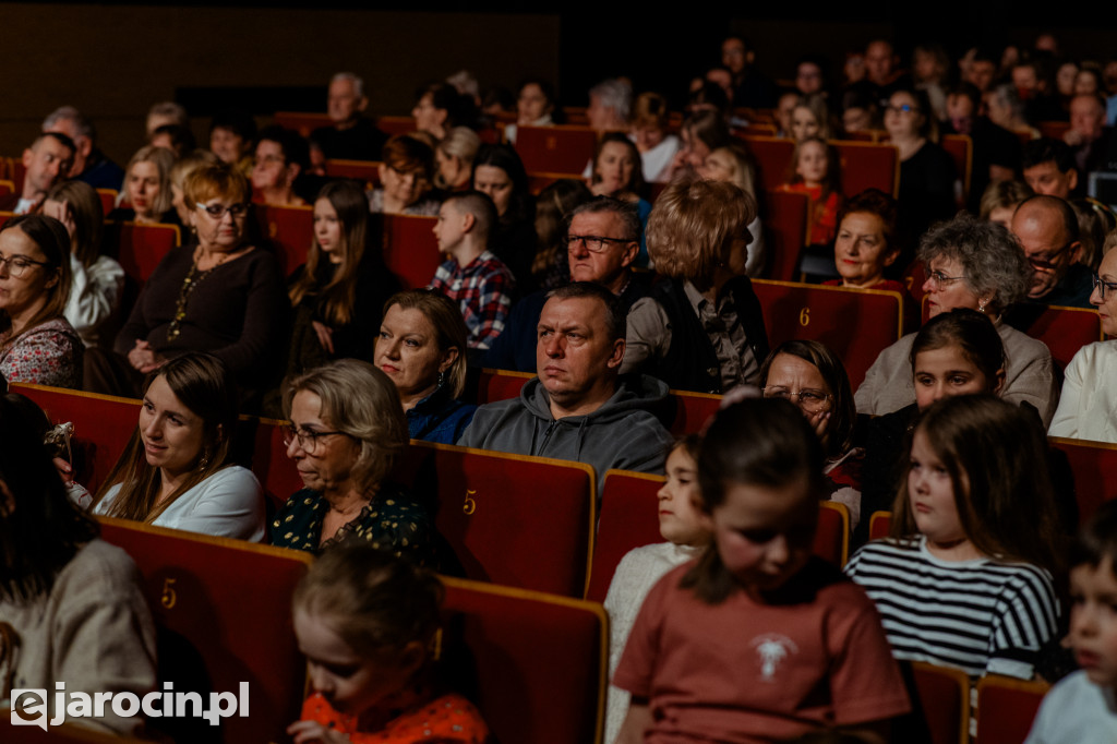 Filip Mettler muzycznie podziękował Jarocinowi za wsparcie podczas The Voice of Poland