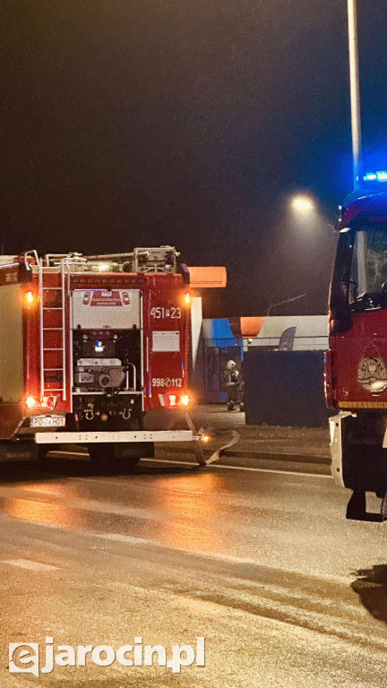 Wyciek gazu na stacji paliw przy Poznańskiej w Jarocinie