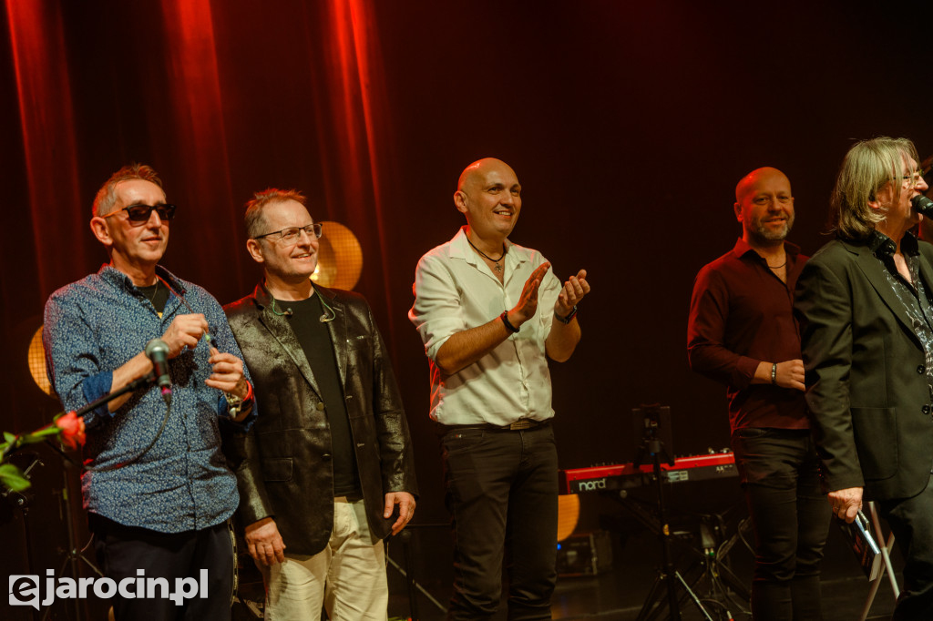 Universe na kolędową nutę