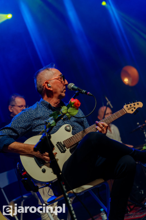 Universe na kolędową nutę