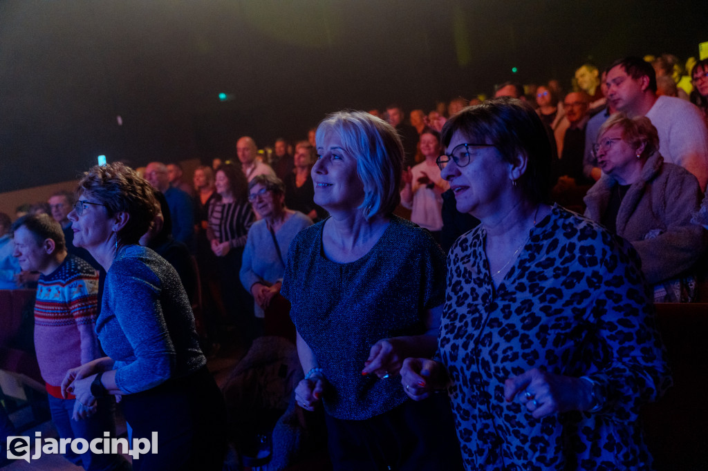 Universe na kolędową nutę