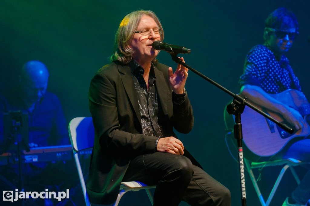 Universe na kolędową nutę