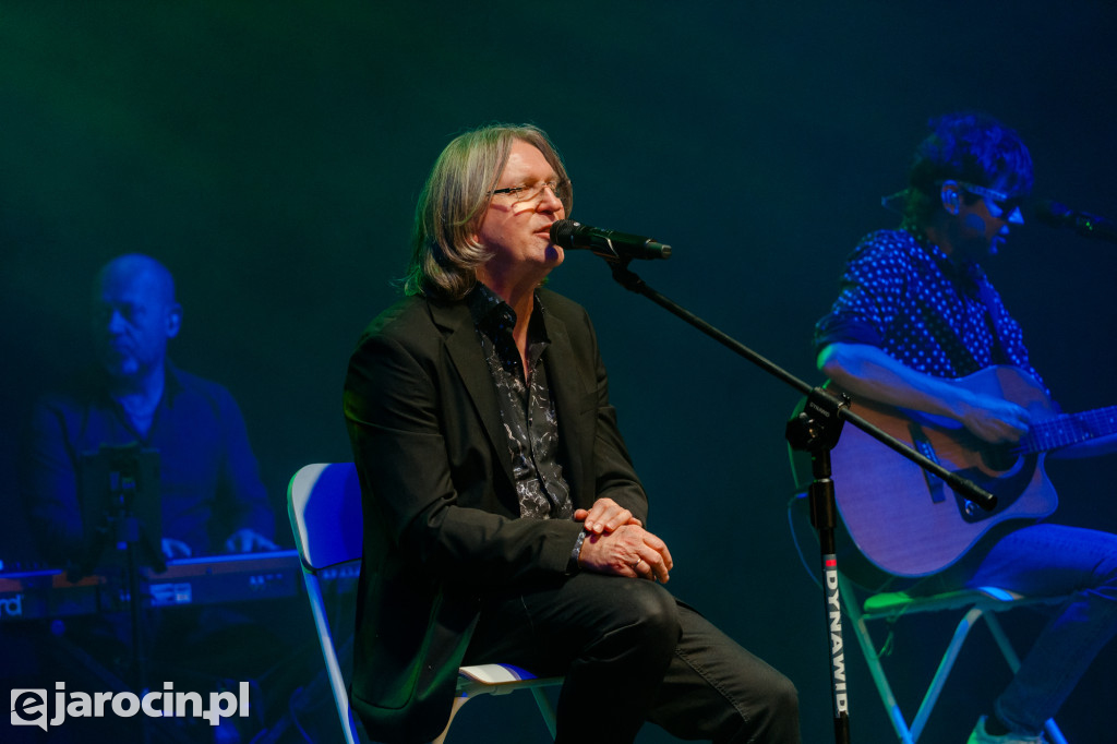 Universe na kolędową nutę