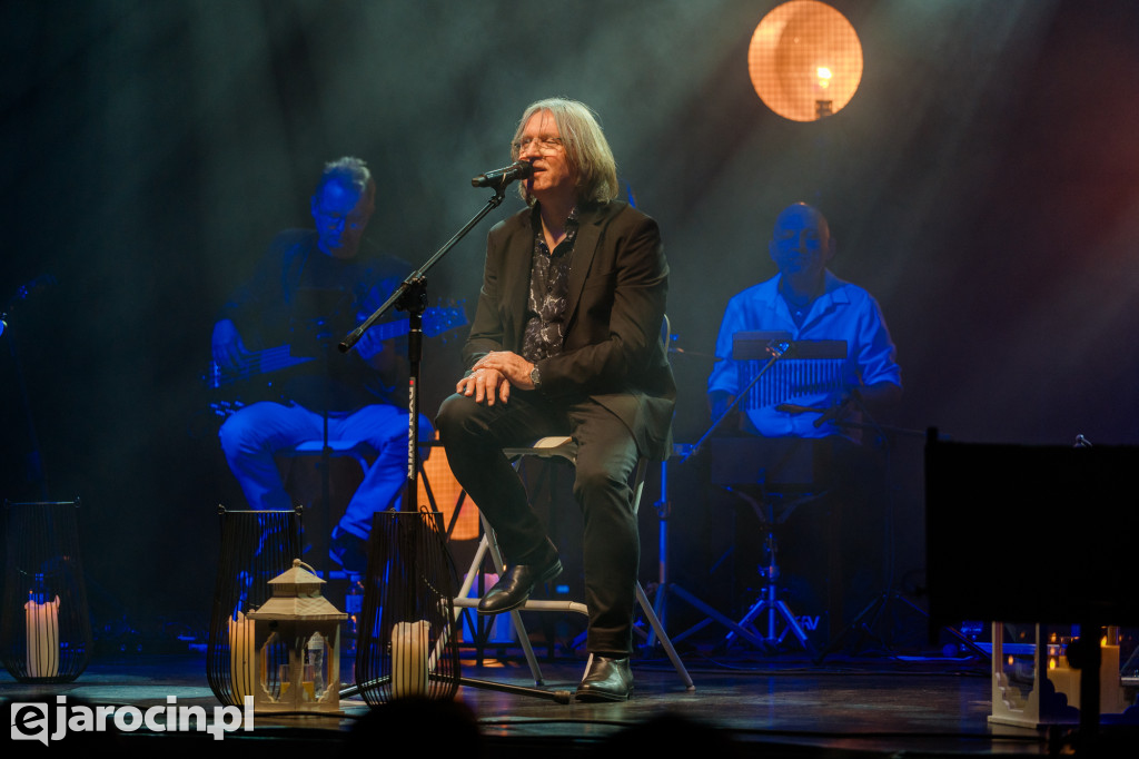 Universe na kolędową nutę