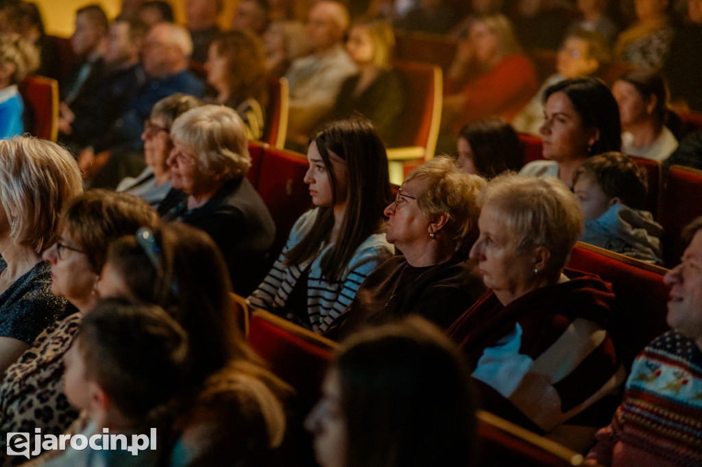 Universe na kolędową nutę