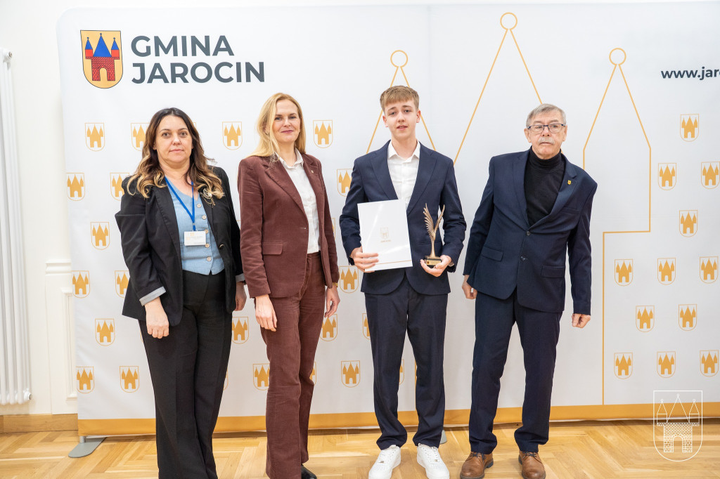 Nagród Burmistrza Jarocina za wybitne wyniki sportowe oraz wkład w rozwój sportu w Gminie Jarocin za rok 2024