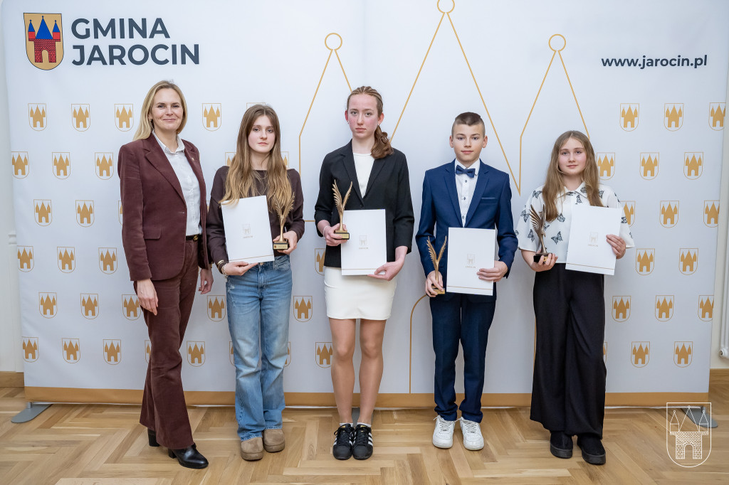 Nagród Burmistrza Jarocina za wybitne wyniki sportowe oraz wkład w rozwój sportu w Gminie Jarocin za rok 2024