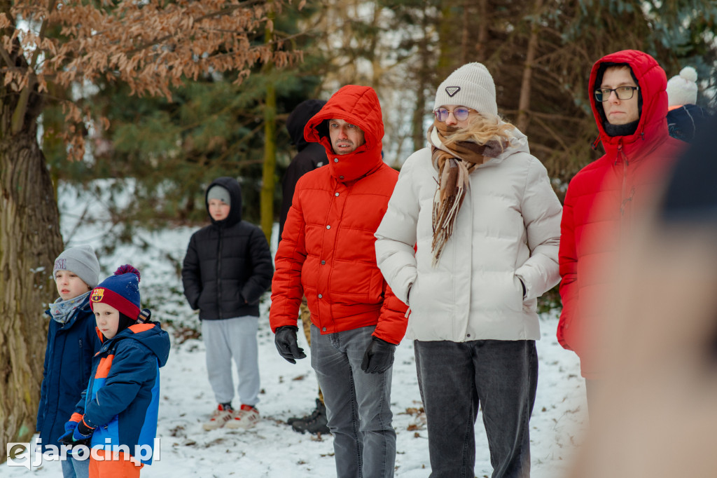 Pond hockej na stawie w Parku Radolińskich