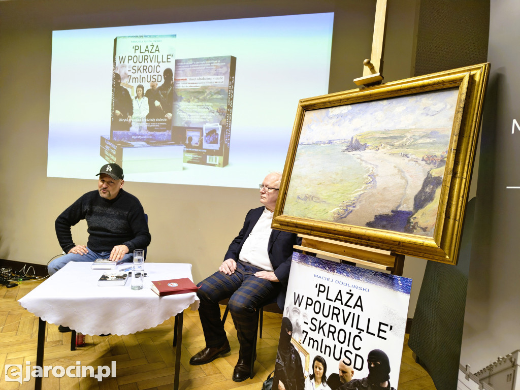 Monet, kradzież i śledztwo od kuchni. Sala Muzeum Regionalnego w Jarocinie pękała w szwach