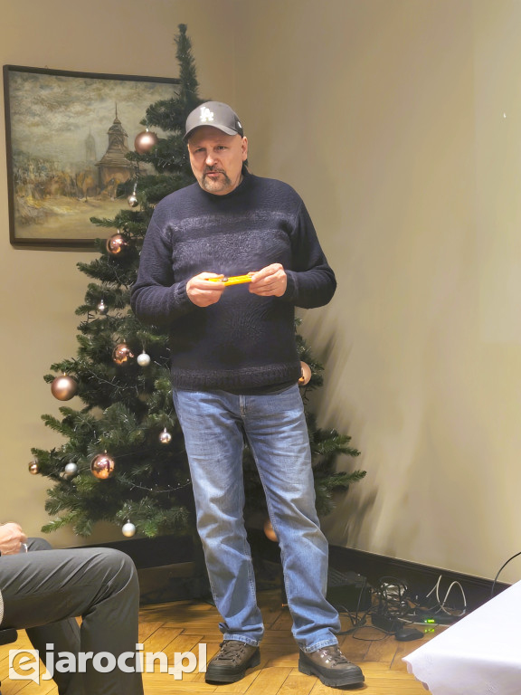 Monet, kradzież i śledztwo od kuchni. Sala Muzeum Regionalnego w Jarocinie pękała w szwach