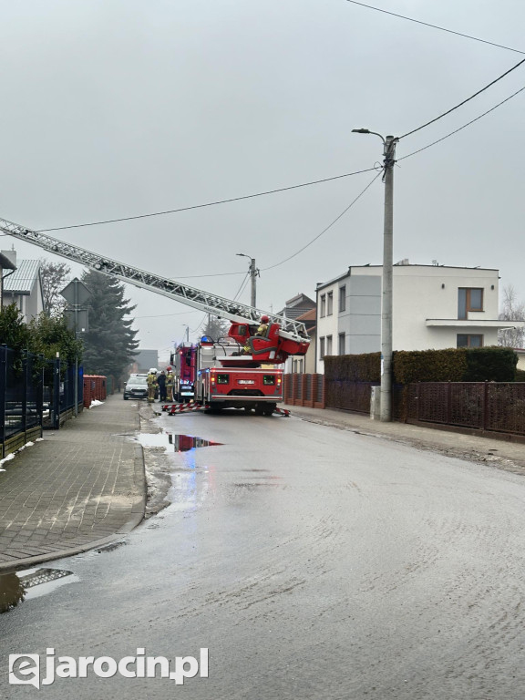 Pożar sadzy w kominie na ul. Chrobrego w Jarocinie