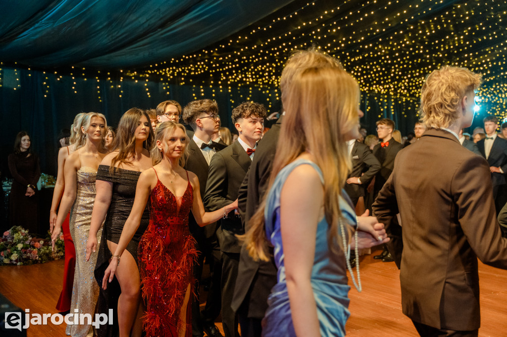 Studniówka 2025 maturzystów Liceum Ogólnokształcącego w Jarocinie