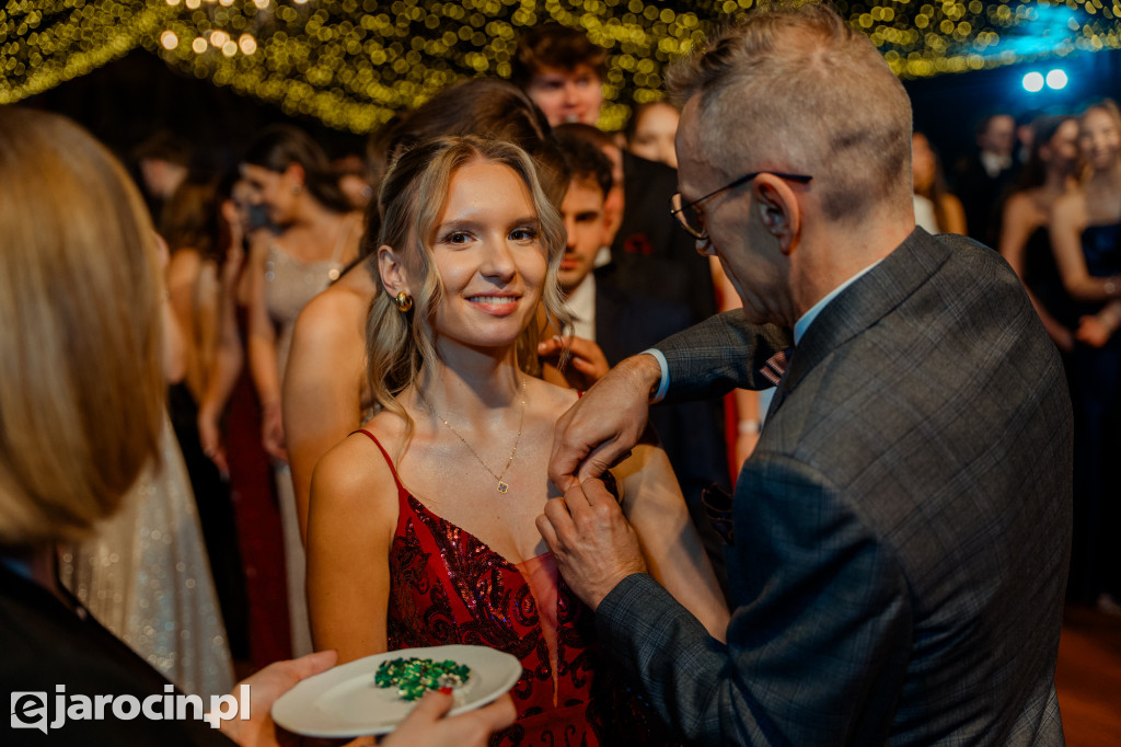 Studniówka 2025 maturzystów Liceum Ogólnokształcącego w Jarocinie