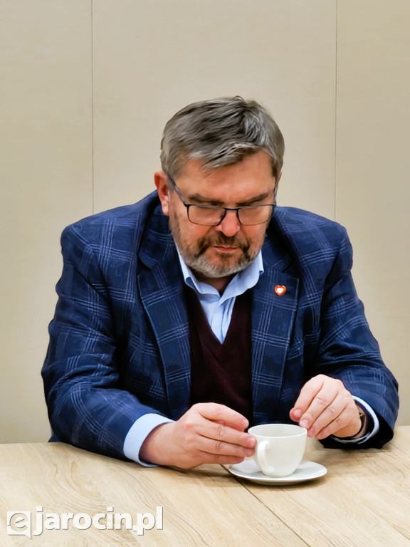 Karolina Pawliczak i Jarosław Urbaniak, posłowie Koalicji Obywatelskiej, spotkali się z mieszkańcami Jarocina