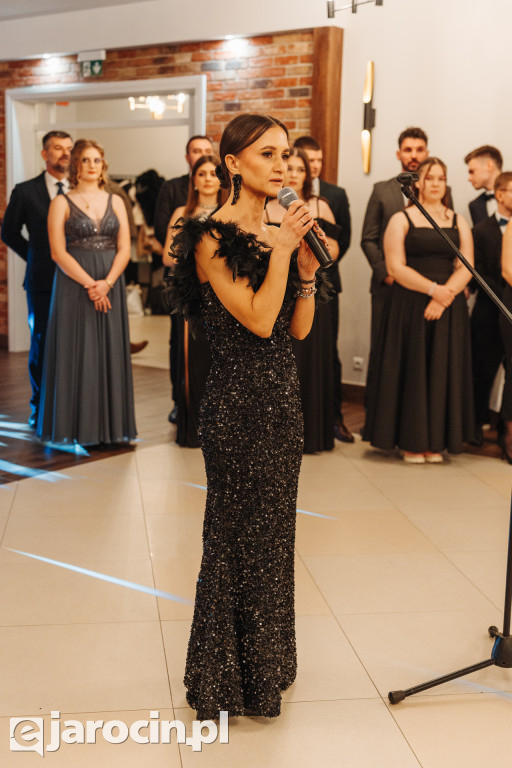 Studniówka 2025 maturzystów Społecznego Liceum Ogólnokształcącego w Jarocinie