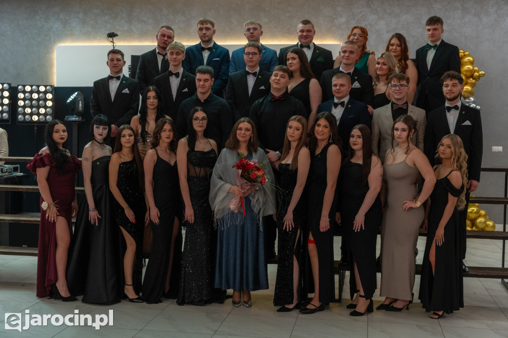 Studniówka 2025 maturzystów ZSP nr 2 w Jarocinie
