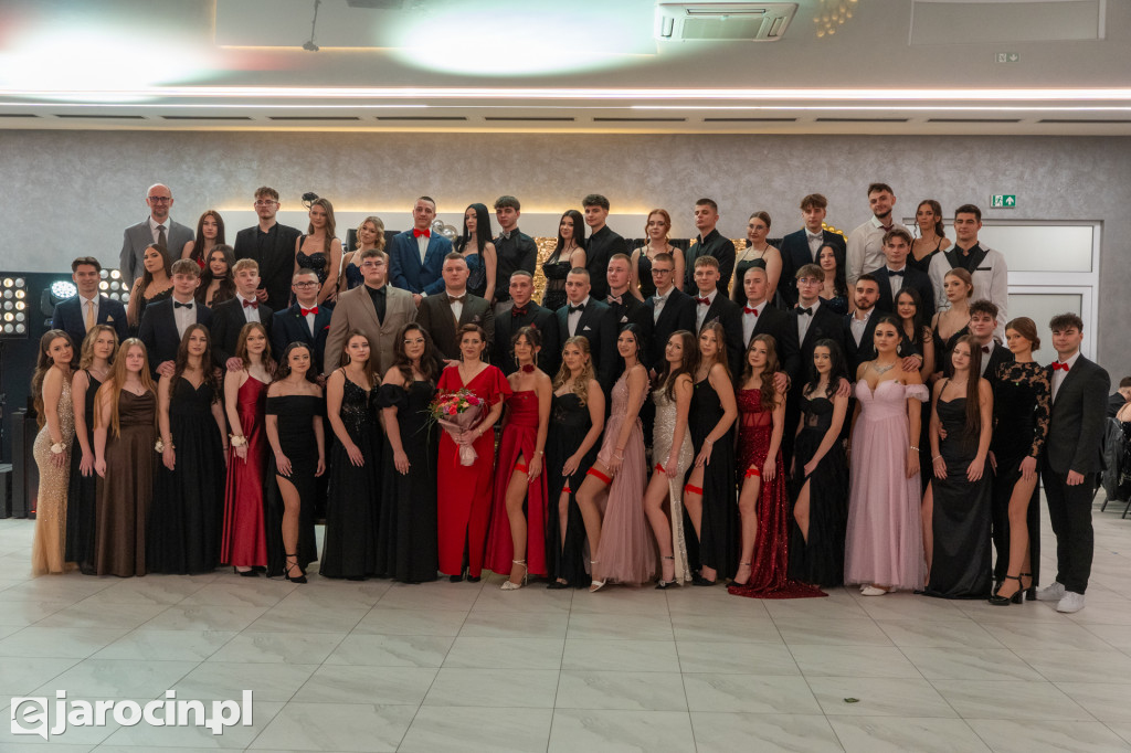 Studniówka 2025 maturzystów ZSP nr 2 w Jarocinie