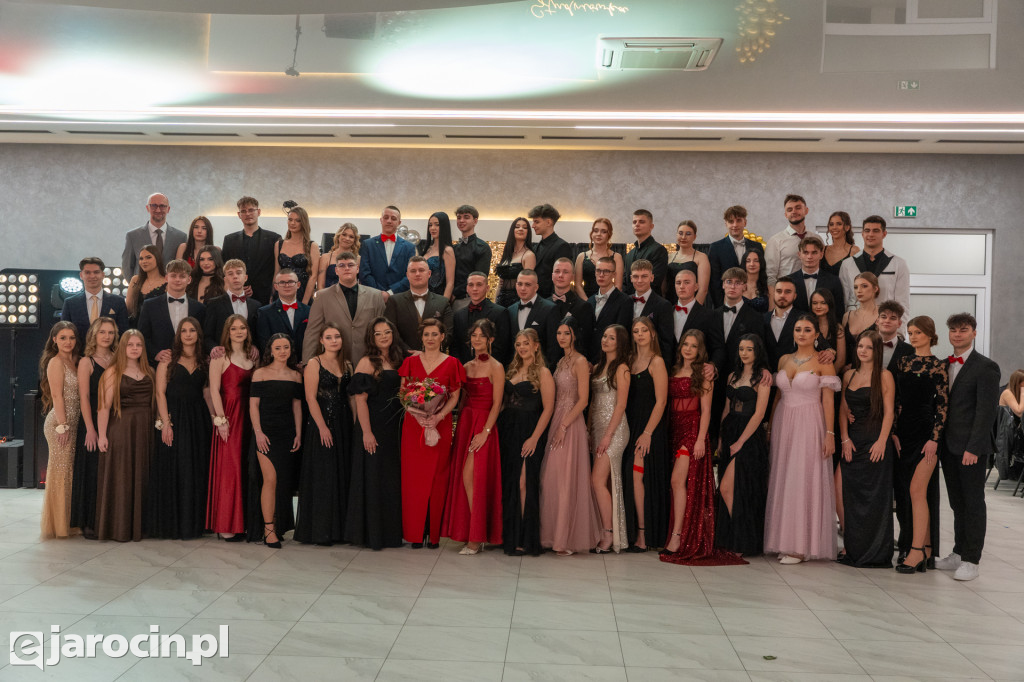 Studniówka 2025 maturzystów ZSP nr 2 w Jarocinie