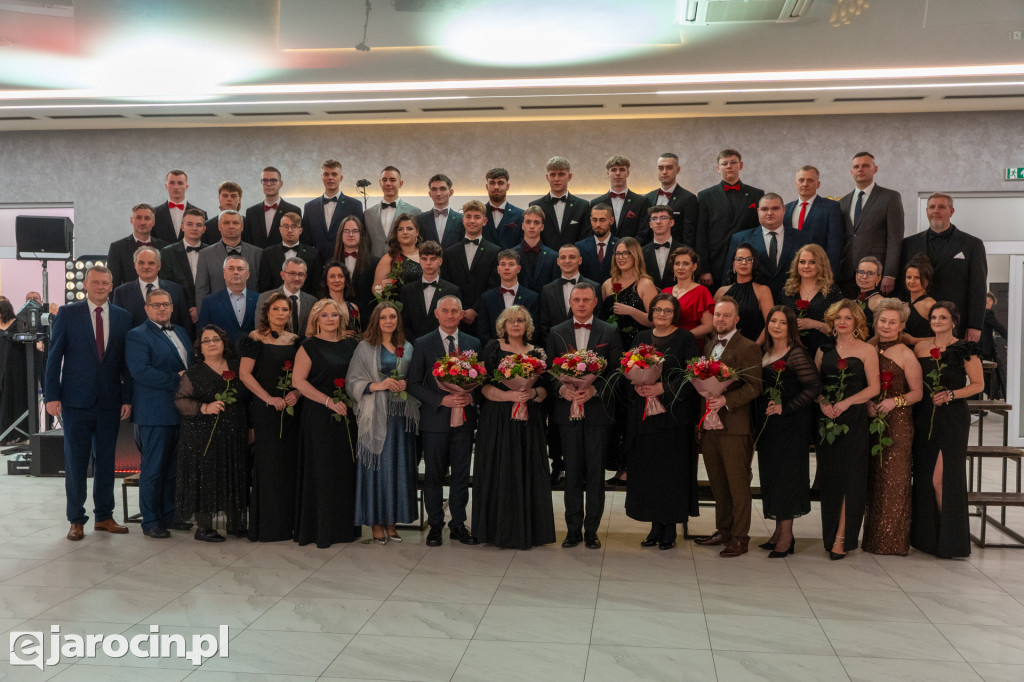 Studniówka 2025 maturzystów ZSP nr 2 w Jarocinie