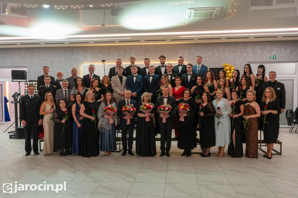 Studniówka 2025 maturzystów ZSP nr 2 w Jarocinie