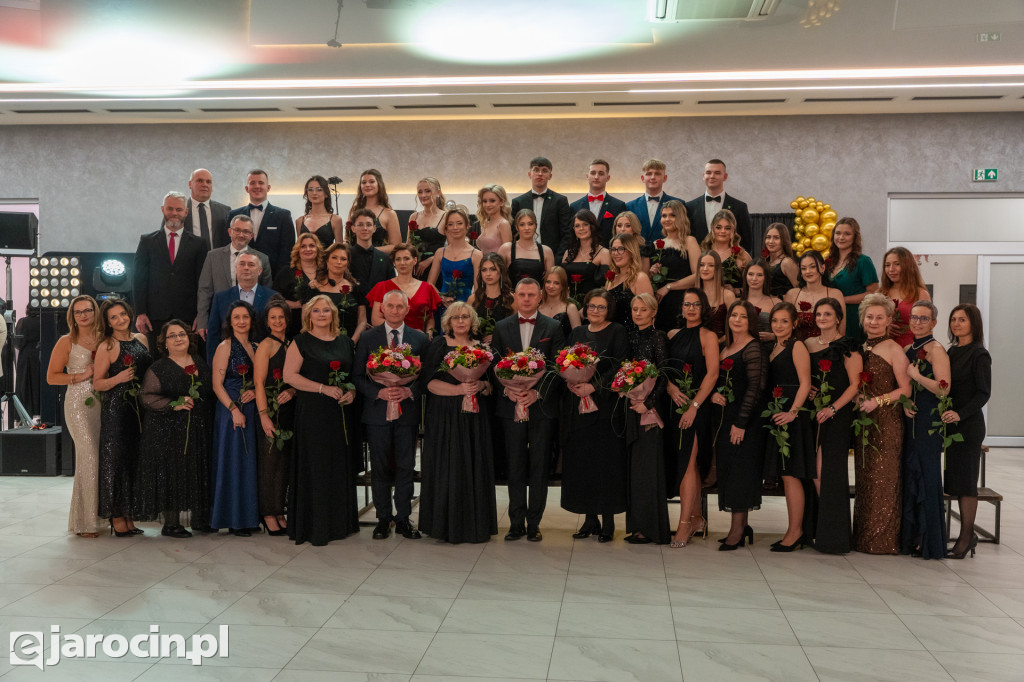 Studniówka 2025 maturzystów ZSP nr 2 w Jarocinie