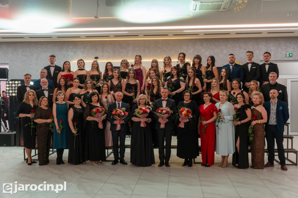 Studniówka 2025 maturzystów ZSP nr 2 w Jarocinie