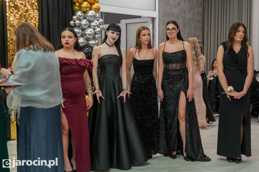 Studniówka 2025 maturzystów ZSP nr 2 w Jarocinie