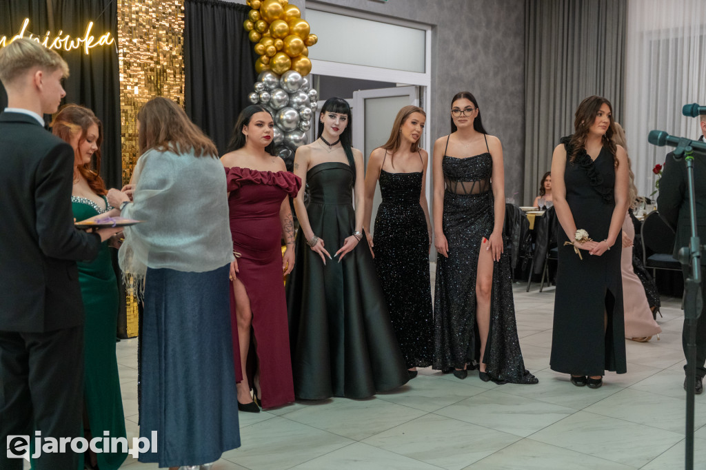 Studniówka 2025 maturzystów ZSP nr 2 w Jarocinie