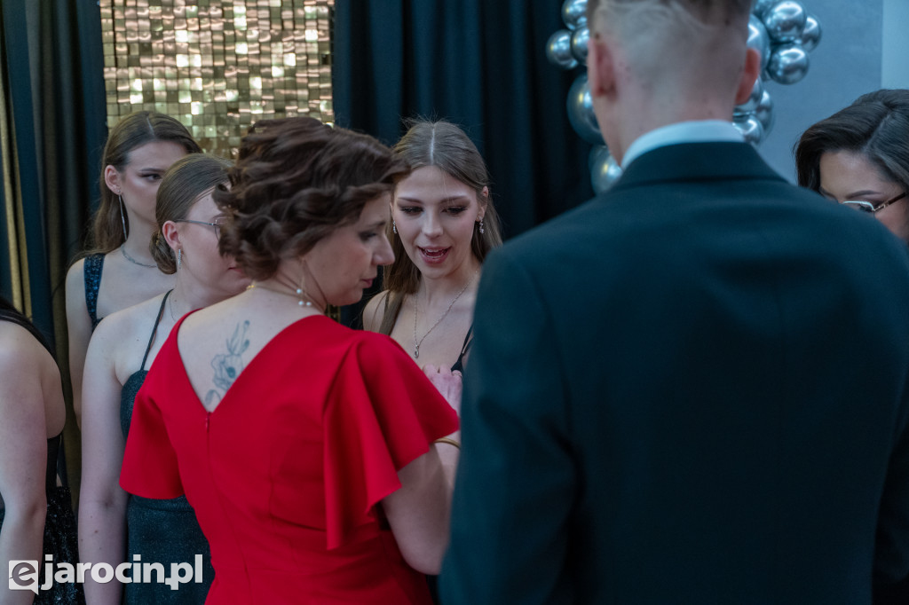 Studniówka 2025 maturzystów ZSP nr 2 w Jarocinie