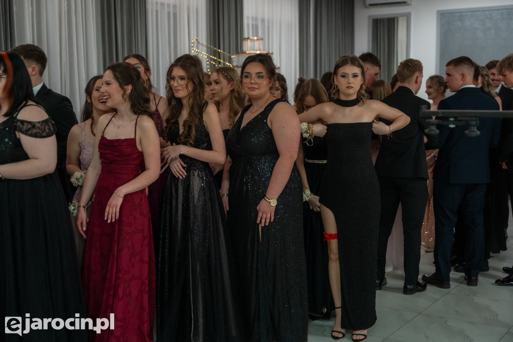 Studniówka 2025 maturzystów ZSP nr 2 w Jarocinie