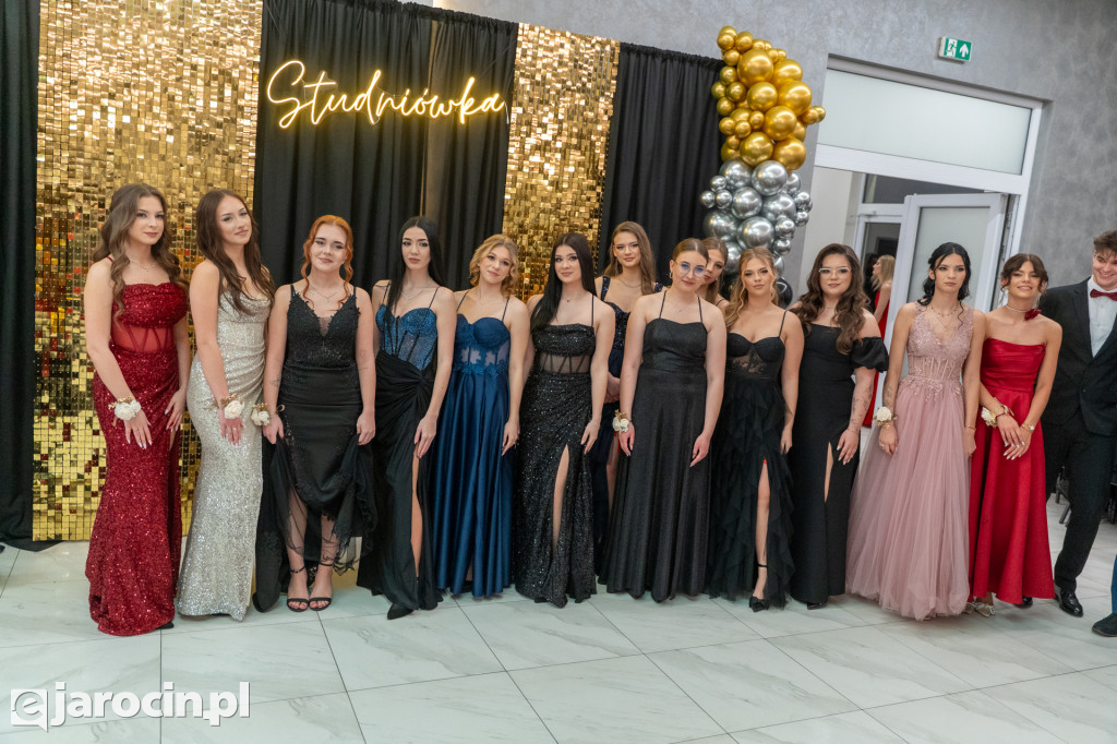 Studniówka 2025 maturzystów ZSP nr 2 w Jarocinie