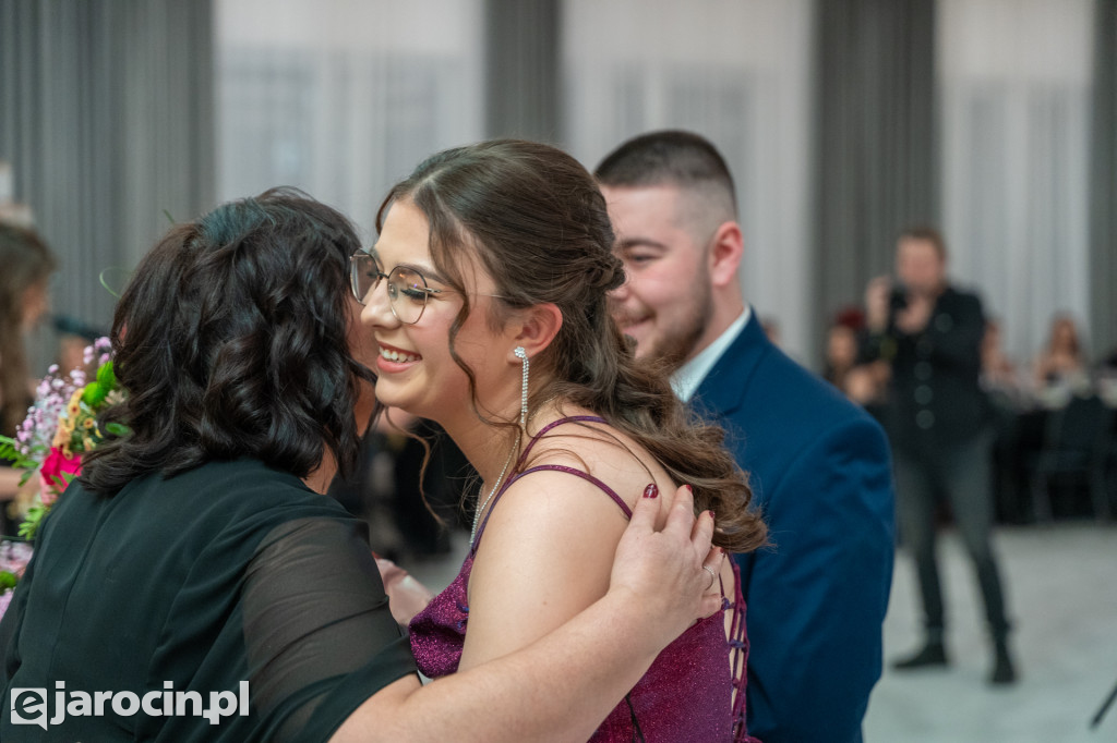 Studniówka 2025 maturzystów ZSP nr 2 w Jarocinie