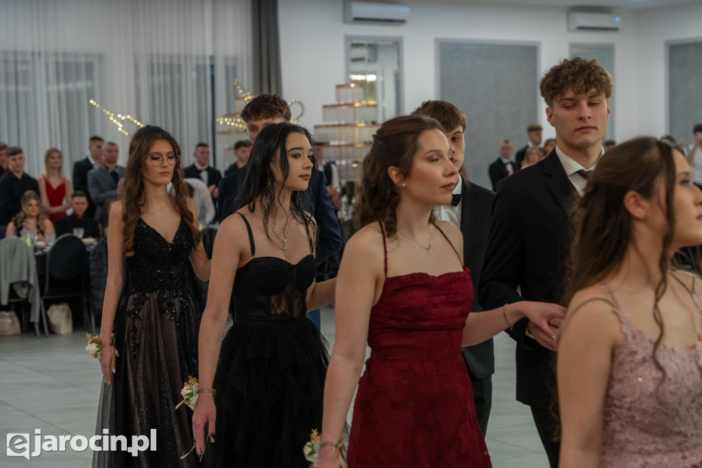 Studniówka 2025 maturzystów ZSP nr 2 w Jarocinie