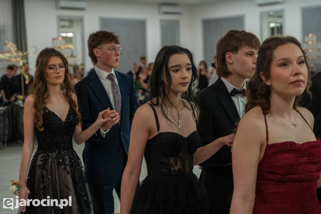 Studniówka 2025 maturzystów ZSP nr 2 w Jarocinie