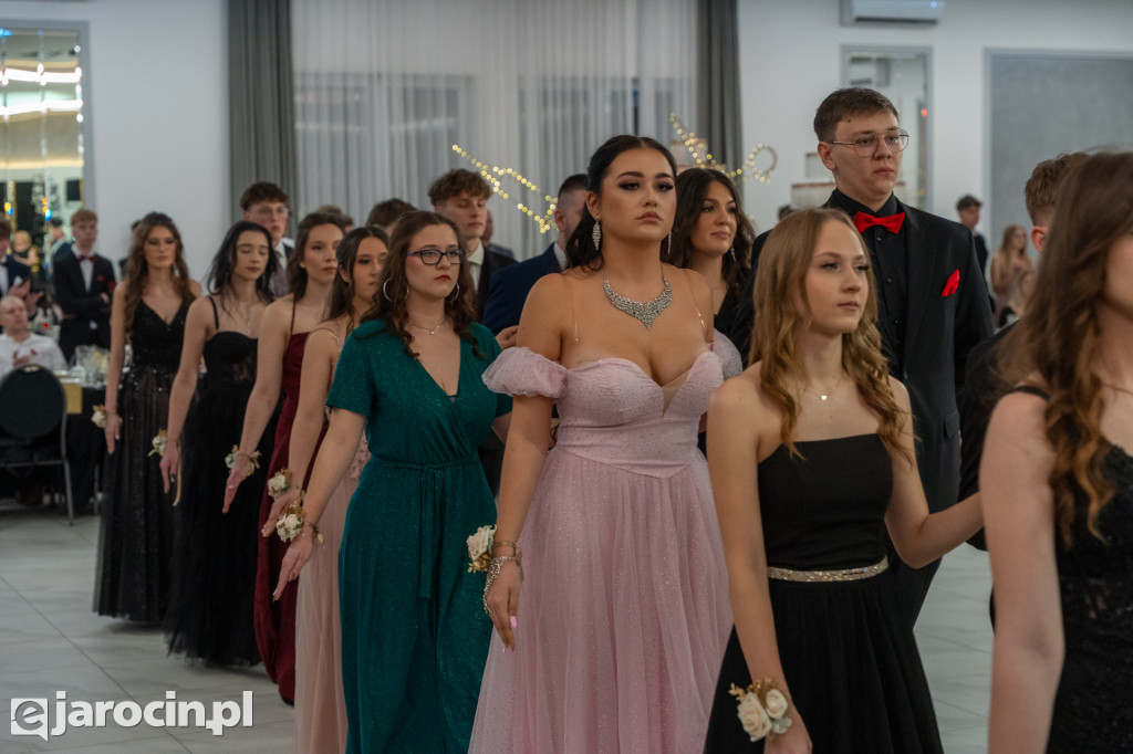 Studniówka 2025 maturzystów ZSP nr 2 w Jarocinie