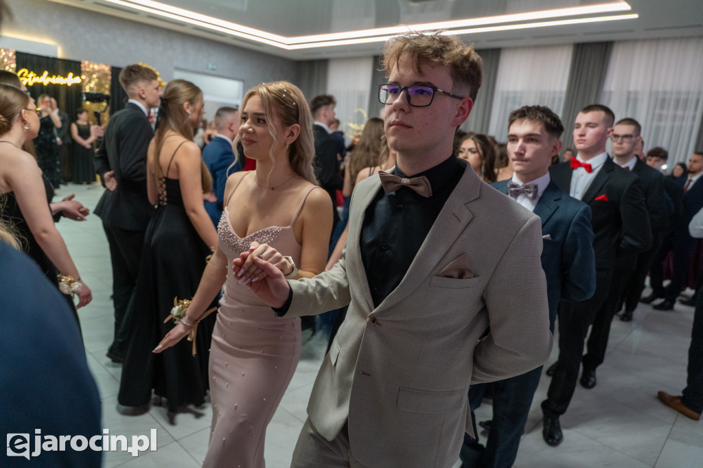 Studniówka 2025 maturzystów ZSP nr 2 w Jarocinie