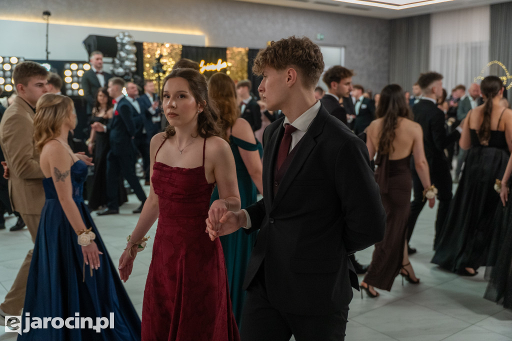 Studniówka 2025 maturzystów ZSP nr 2 w Jarocinie