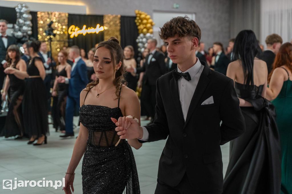 Studniówka 2025 maturzystów ZSP nr 2 w Jarocinie