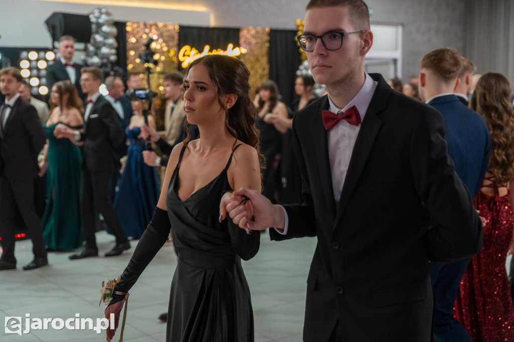 Studniówka 2025 maturzystów ZSP nr 2 w Jarocinie