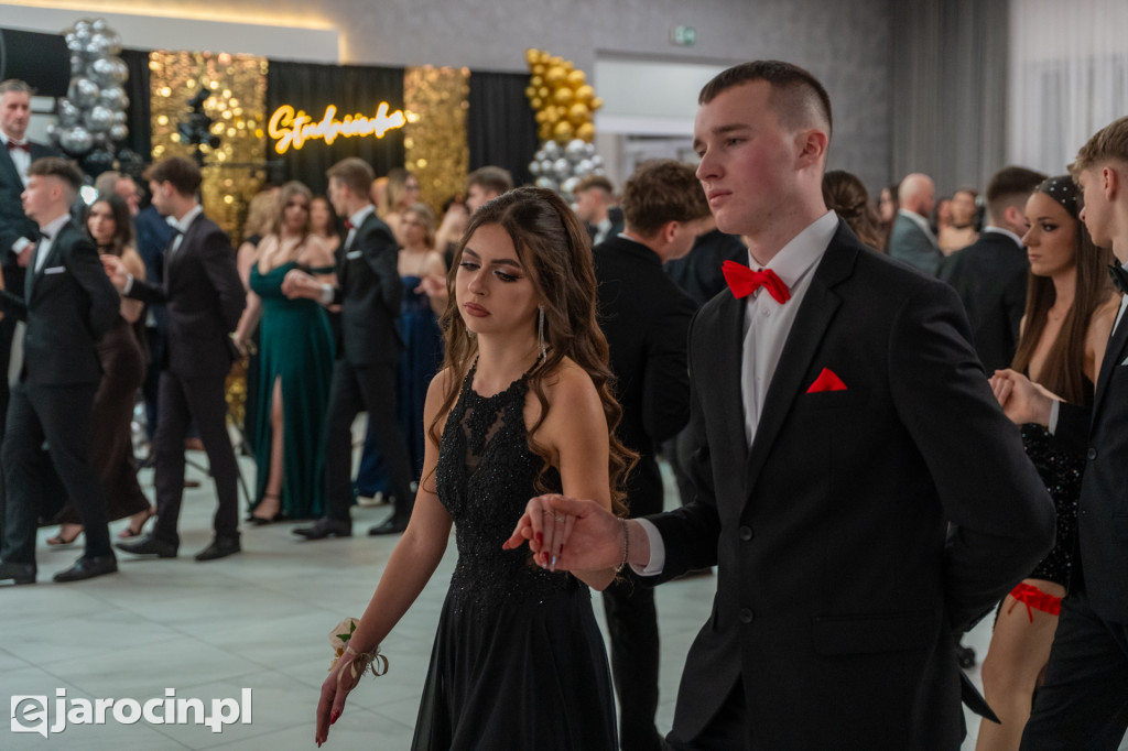 Studniówka 2025 maturzystów ZSP nr 2 w Jarocinie