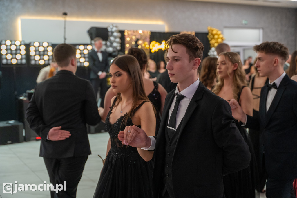 Studniówka 2025 maturzystów ZSP nr 2 w Jarocinie