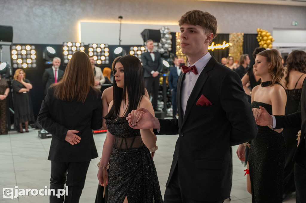 Studniówka 2025 maturzystów ZSP nr 2 w Jarocinie