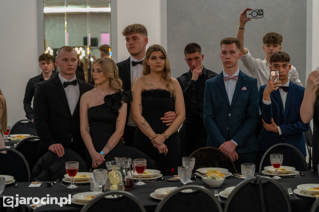 Studniówka 2025 maturzystów ZSP nr 2 w Jarocinie