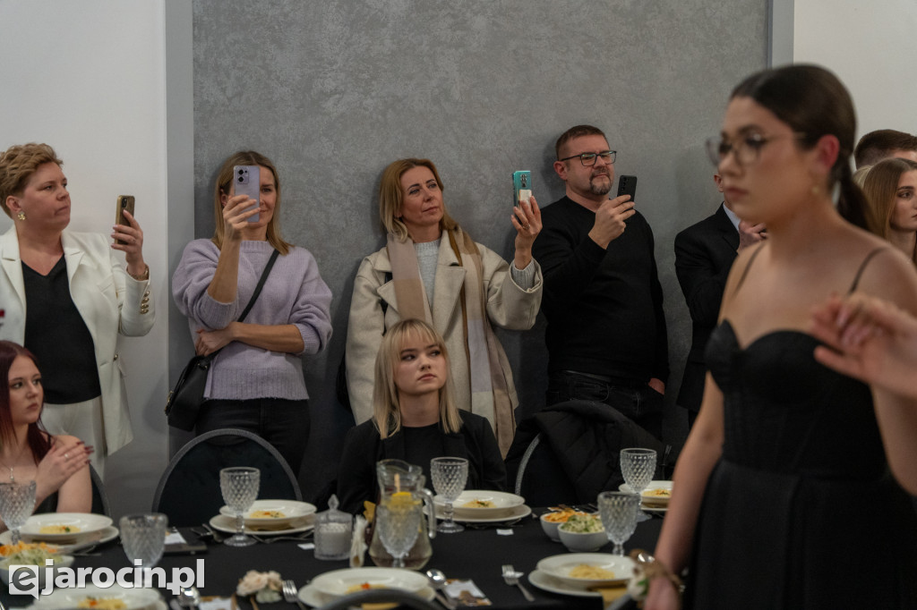 Studniówka 2025 maturzystów ZSP nr 2 w Jarocinie