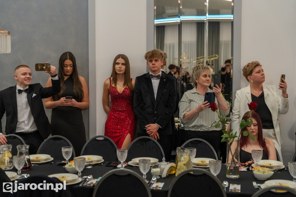 Studniówka 2025 maturzystów ZSP nr 2 w Jarocinie