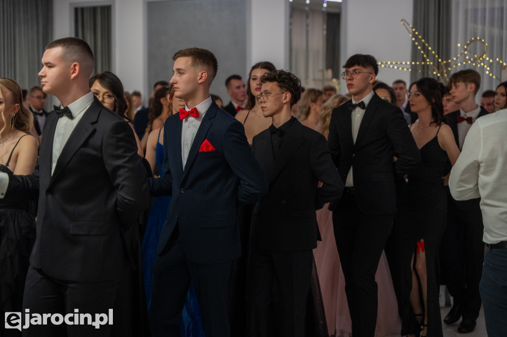 Studniówka 2025 maturzystów ZSP nr 2 w Jarocinie