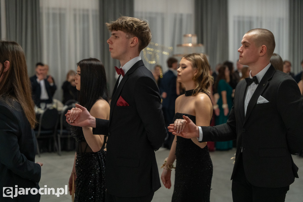 Studniówka 2025 maturzystów ZSP nr 2 w Jarocinie