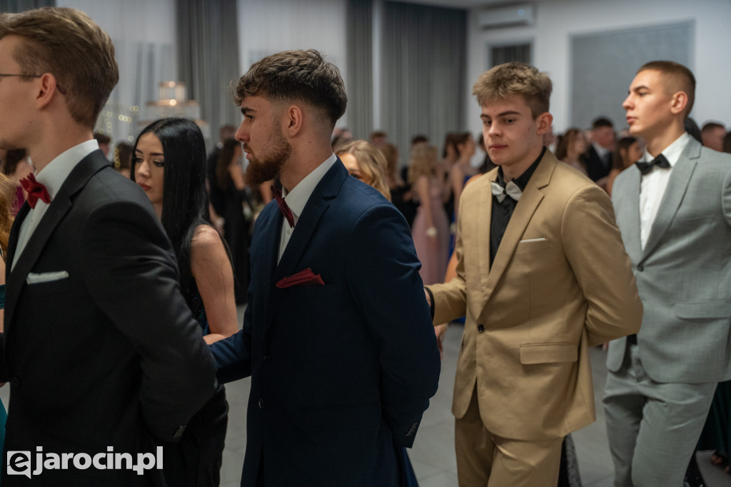 Studniówka 2025 maturzystów ZSP nr 2 w Jarocinie