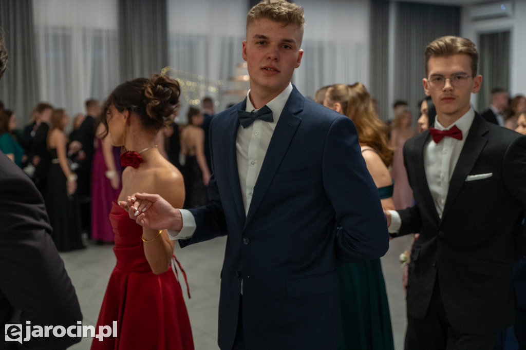 Studniówka 2025 maturzystów ZSP nr 2 w Jarocinie